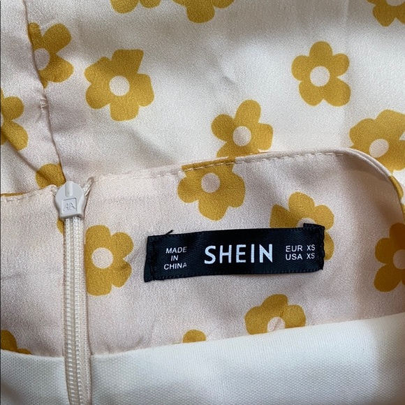 YELLOW FLORAL SHEIN MINI SKIRT - Picture 4 of 5